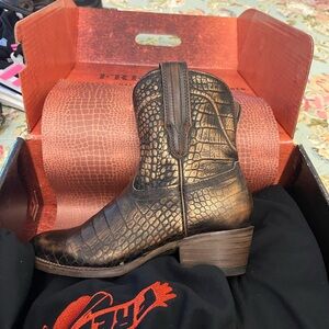 Brand new in box.  Freebies Zamora western boot.  Size 6